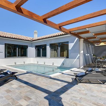 Villa Sunny Home 보드냔 외부 사진