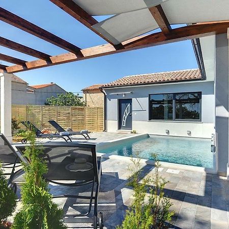 Villa Sunny Home 보드냔 외부 사진