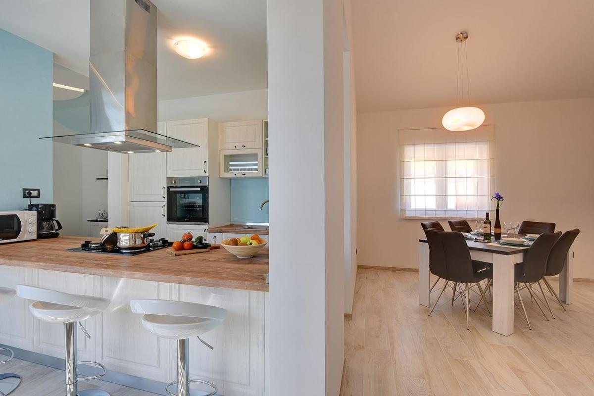 Villa Sunny Home 보드냔 외부 사진